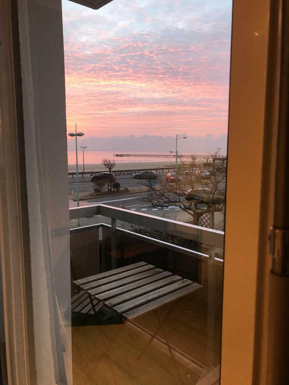 COUCHANT RADIEUX Appartement 2 pièces 4 personnes vue mer Saint-Jean-de-Monts Esterno foto